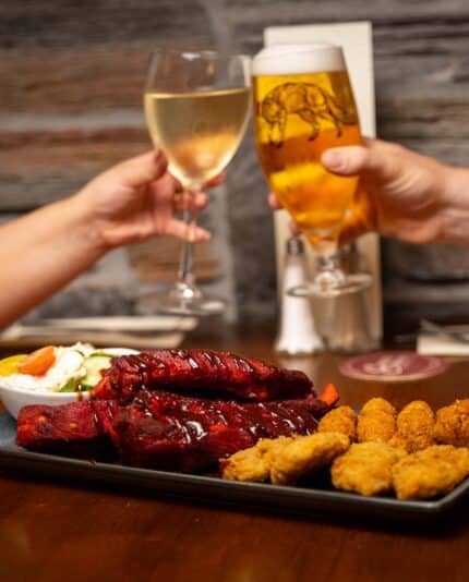 TheHunterBros_Corrs_Food-119