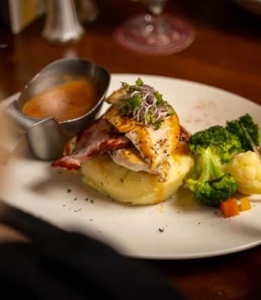 TheHunterBros_Corrs_Food-149