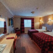 Rooms & Suites
