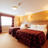Rooms & Suites