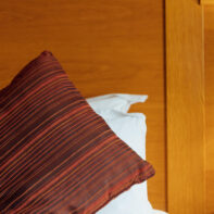 Rooms & Suites